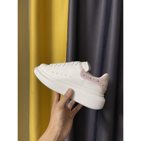 McQueen Casual Shoes Top Quality
Women 35-41
Men 39-45