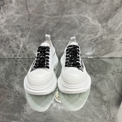 McQueen Casual Shoes Top Quality
Women 35-41
Men 39-45