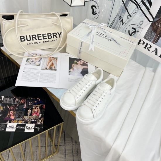 McQueen Casual Shoes Top Quality
Women 35-41
Men 39-45
