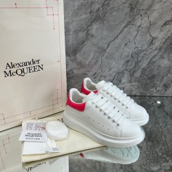 McQueen Casual Shoes Top Quality
Women 35-41
Men 39-45