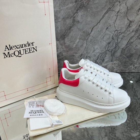 McQueen Casual Shoes Top Quality
Women 35-41
Men 39-45