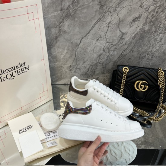 McQueen Casual Shoes Top Quality
Women 35-41
Men 39-45