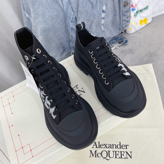 McQueen Casual Shoes Top Quality
Women 35-41
Men 39-45