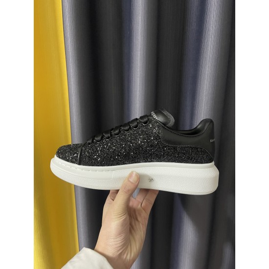 McQueen Casual Shoes Top Quality
Women 35-41
Men 39-45