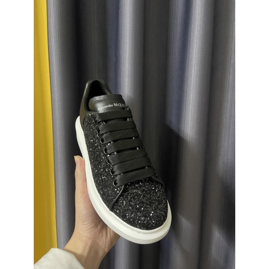 McQueen Casual Shoes Top Quality
Women 35-41
Men 39-45