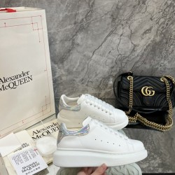 McQueen Casual Shoes Top Quality
Women 35-41
Men 39-45