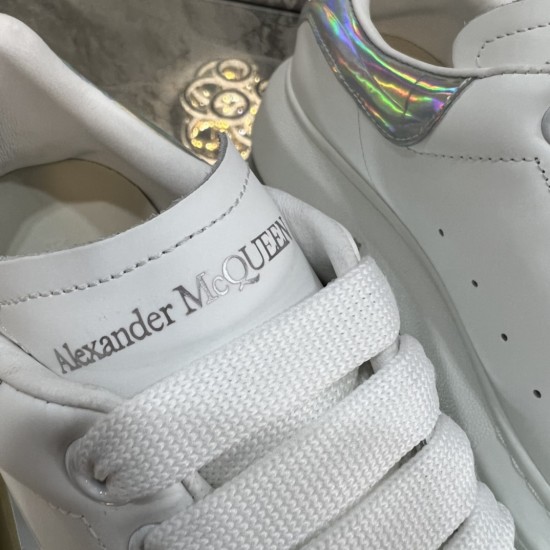 McQueen Casual Shoes Top Quality
Women 35-41
Men 39-45