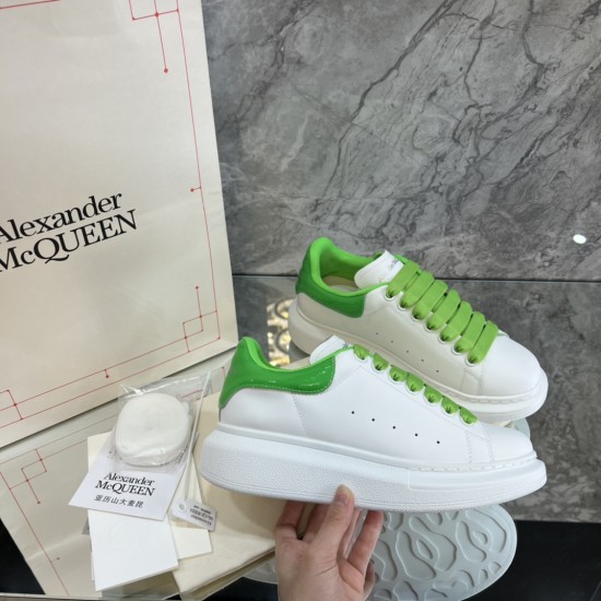 McQueen Casual Shoes Top Quality
Women 35-41
Men 39-45
