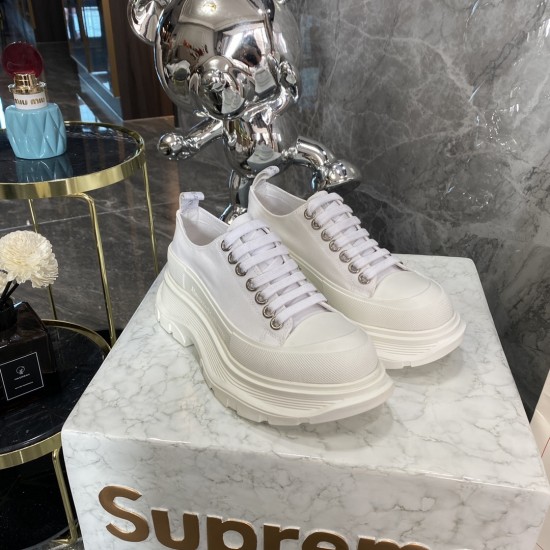 McQueen Casual Shoes Top Quality
Women 35-41
Men 39-45