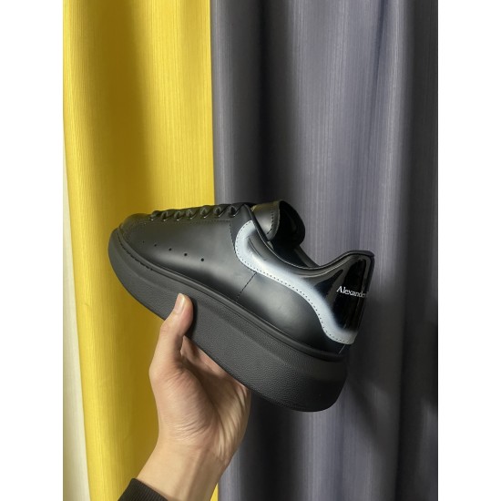 McQueen Casual Shoes Top Quality
Women 35-41
Men 39-45