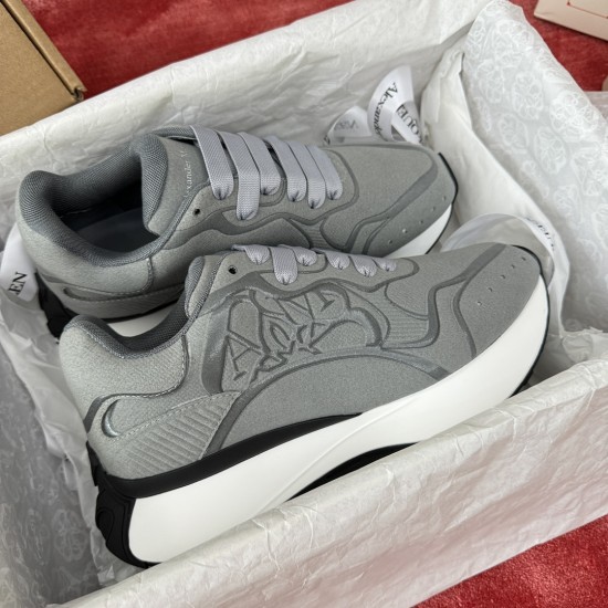McQueen Casual Shoes Top Quality
Women 35-41
Men 39-45