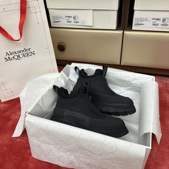 McQueen Casual Shoes Top Quality
Women 35-41
Men 39-45