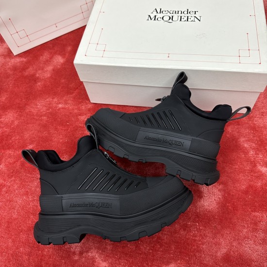McQueen Casual Shoes Top Quality
Women 35-41
Men 39-45