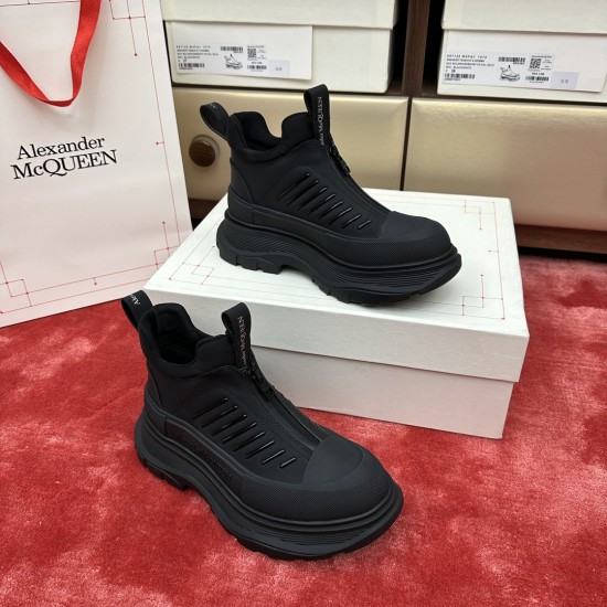 McQueen Casual Shoes Top Quality
Women 35-41
Men 39-45