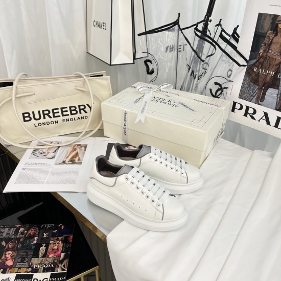 McQueen Casual Shoes Top Quality
Women 35-41
Men 39-45
