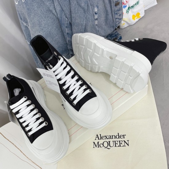 McQueen Casual Shoes Top Quality
Women 35-41
Men 39-45