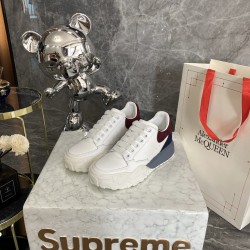 McQueen Casual Shoes Top Quality
Women 35-41
Men 39-45