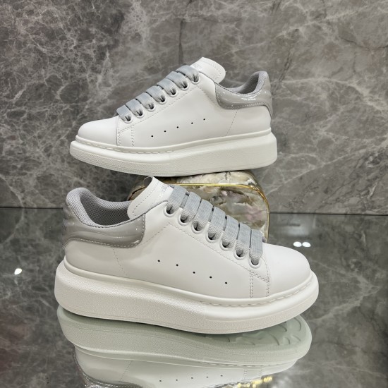 McQueen Casual Shoes Top Quality
Women 35-41
Men 39-45