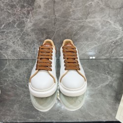 McQueen Casual Shoes Top Quality
Women 35-41
Men 39-45