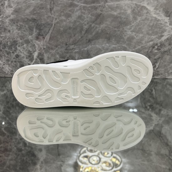 McQueen Casual Shoes Top Quality
Women 35-41
Men 39-45