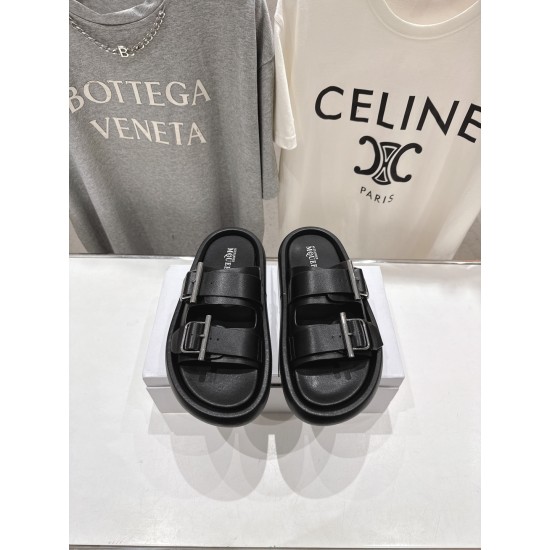 McQueen Slippers
