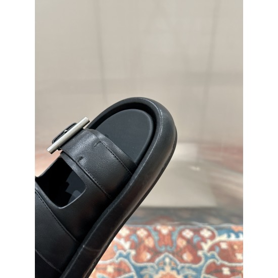 McQueen Slippers