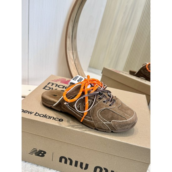 MiuMiu Slippers