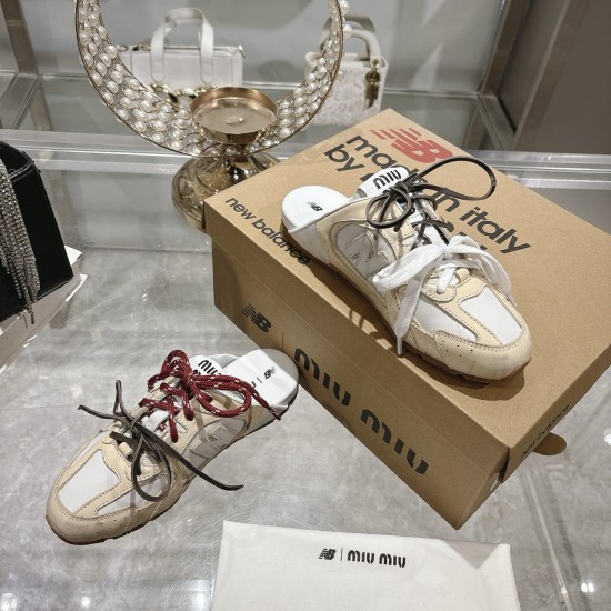 MiuMiu Slippers