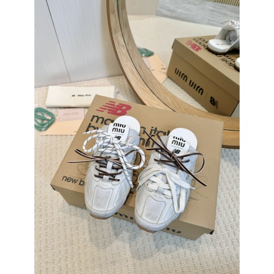 MiuMiu Slippers