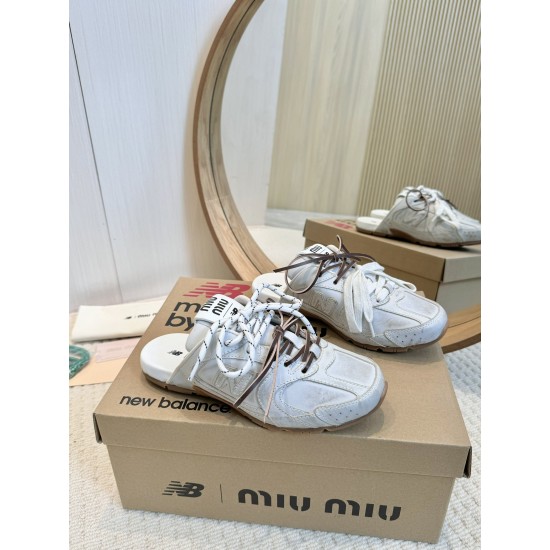 MiuMiu Slippers