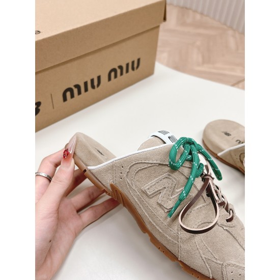 MiuMiu Slippers
