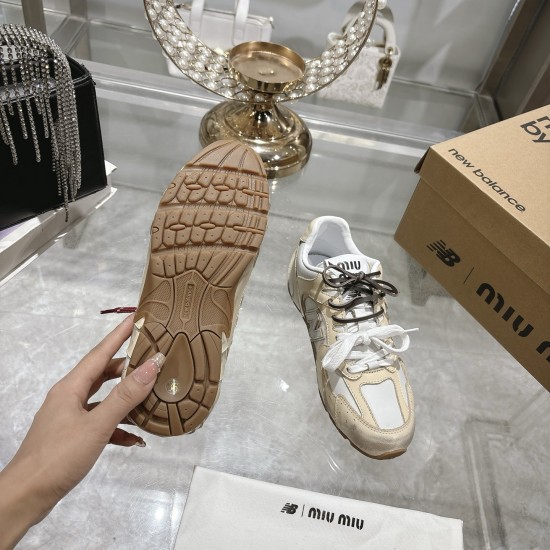 MiuMiu Slippers