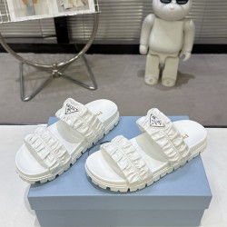 Prada Fashion Shoes High Quality
Women 35-41