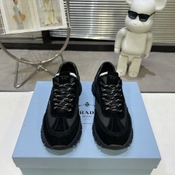 Prada Fashion Shoes High Quality
Women 35-41