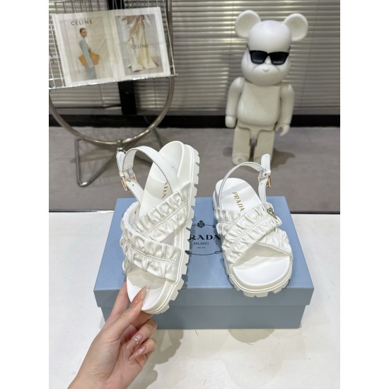 Prada Fashion Shoes High Quality
Women 35-41