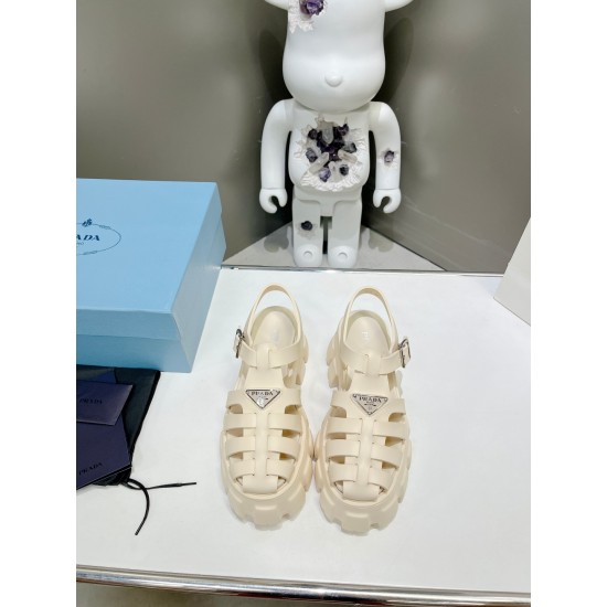 Prada Fashion Shoes High Quality
Women 35-41