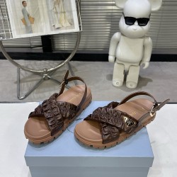 Prada Fashion Shoes High Quality
Women 35-41