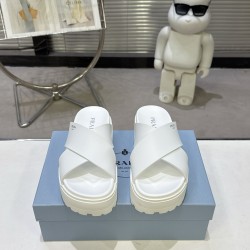 Prada Fashion Shoes High Quality
Women 35-41