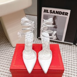 Rᴇɴᴇ Cᴀᴏᴠɪʟʟᴀ Heels Best Quality
Women 35-41