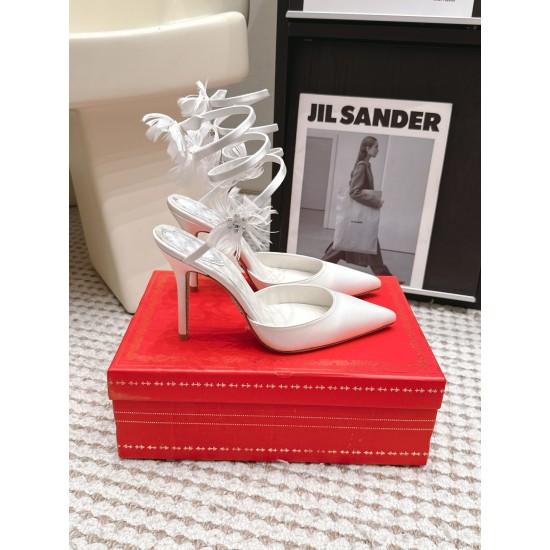 Rᴇɴᴇ Cᴀᴏᴠɪʟʟᴀ Heels Best Quality
Women 35-41