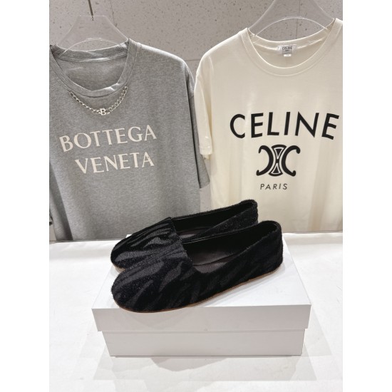 The Row Loafers Top Quality
Women 35-41