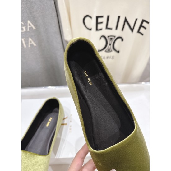 The Row Loafers Top Quality
Women 35-41