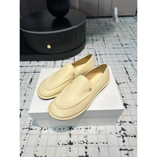 The Row Loafers Top Quality
Women 35-41