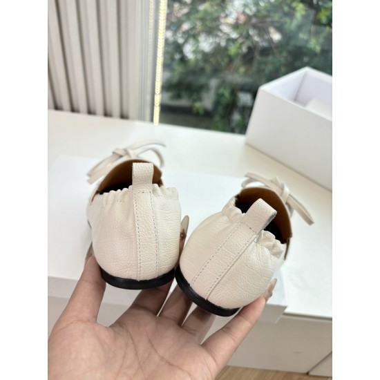 The Row Loafers Top Quality
Women 35-41