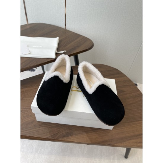 The Row Loafers Top Quality
Women 35-41