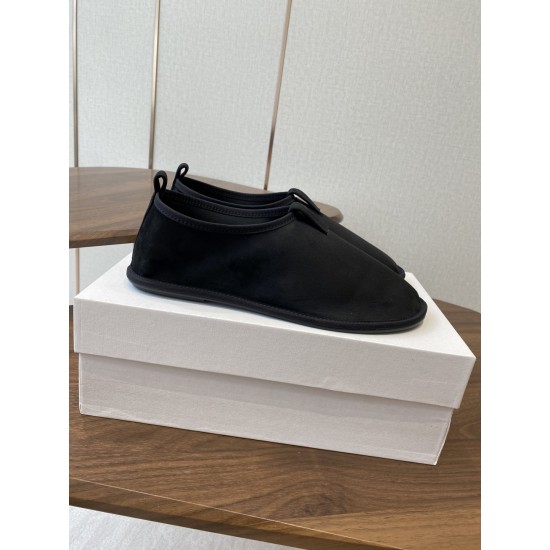 The Row Loafers Top Quality
Women 35-41