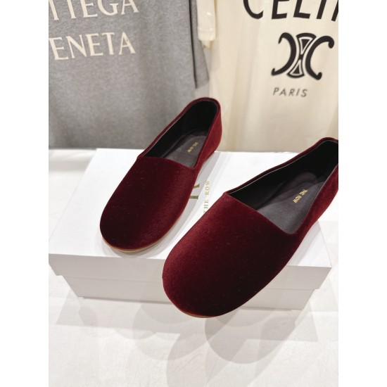 The Row Loafers Top Quality
Women 35-41