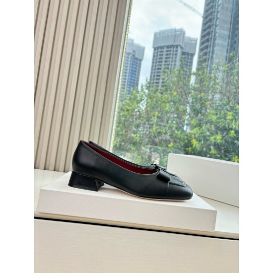 The Row Loafers Top Quality
Women 35-41