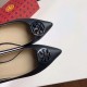 Tory Burch Shoes High Quality
Women 35-41