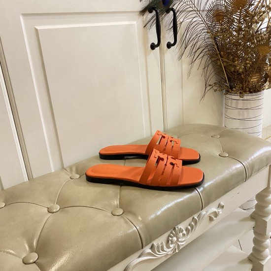 Tory Burch Slippers